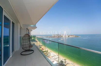 Apartment - 3 Bedrooms - 4 Bathrooms for sale in La Vie - Jumeirah Beach Residence - Dubai