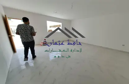 Villa - 1 Bathroom for rent in Al Mushrif - Abu Dhabi