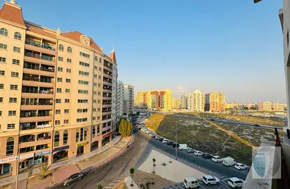 Apartment - 2 Bedrooms - 2 Bathrooms for sale in Supreme Residency - CBD (Central Business District) - International City - Dubai