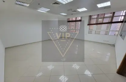 Office Space - Studio - 1 Bathroom for rent in Al Falah Street - City Downtown - Abu Dhabi