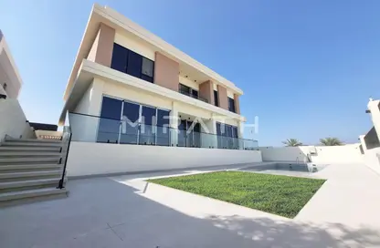 Villa - 5 Bedrooms - 6 Bathrooms for rent in Phase 2 - Al Furjan - Dubai