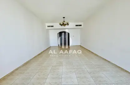 Apartment - 2 Bedrooms - 3 Bathrooms for rent in Manazil Tower 2 - Al Taawun Street - Al Taawun - Sharjah