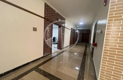 Apartment - 2 Bedrooms - 2 Bathrooms for rent in White Swan Building - Sheikh Zayed Road - Dubai