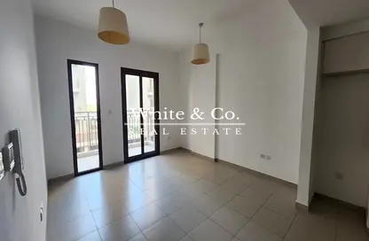 Apartment - 1 Bedroom - 1 Bathroom for sale in Zahra Breeze Apartments 3B - Zahra Breeze Apartments - Town Square - Dubai