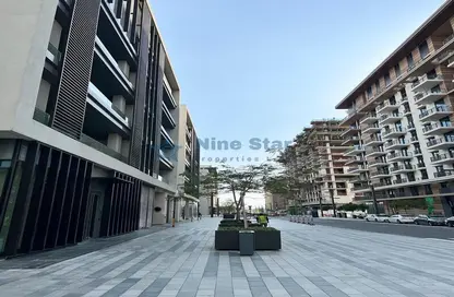 Apartment - 2 Bedrooms - 3 Bathrooms for rent in Central Park Building 1 - Central Park at City Walk - City Walk - Dubai