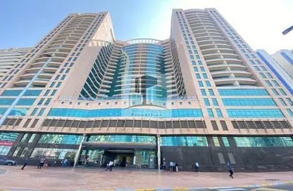 Apartment - 3 Bedrooms - 4 Bathrooms for rent in Al Jazeera Towers - Hamdan Street - Abu Dhabi