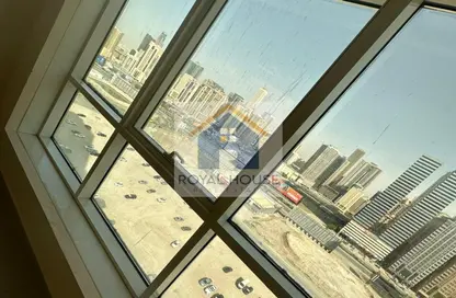 Apartment - 1 Bedroom - 2 Bathrooms for sale in Al Mamzar - Al Mamzar - Sharjah - Sharjah