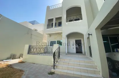 Villa - 4 Bedrooms - 6 Bathrooms for rent in Al Khalidiya - Abu Dhabi