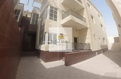 صورة لـ مبنى خارجي فيلا للايجار في الشامخة - أبوظبي ، صورة رقم 1
