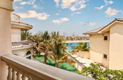 Villa - 5 Bedrooms - 6 Bathrooms for rent in Signature Villas Frond B - Signature Villas - Palm Jumeirah - Dubai