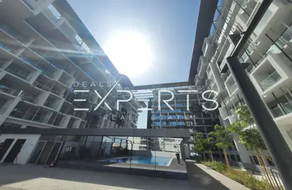 Duplex - 2 Bedrooms - 3 Bathrooms for rent in Oasis 2 - Oasis Residences - Masdar City - Abu Dhabi