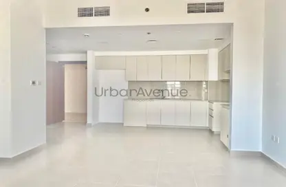 Apartment - 2 Bedrooms - 2 Bathrooms for sale in Zahra Apartments 1A - Zahra Apartments - Town Square - Dubai