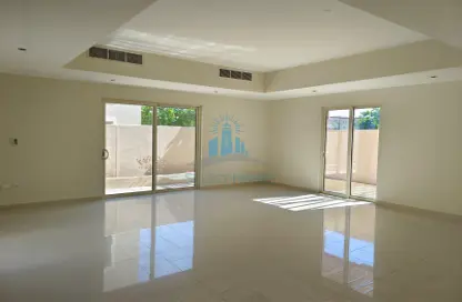 Villa - 3 Bedrooms - 4 Bathrooms for rent in Yasmin Community - Al Raha Gardens - Abu Dhabi