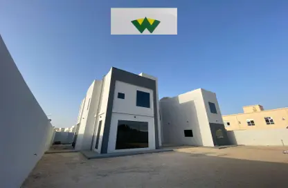 Villa - 4 Bedrooms - 7 Bathrooms for rent in Madinat Al Riyad - Abu Dhabi