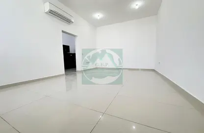 Apartment - 1 Bathroom for rent in Madinat Al Riyad - Abu Dhabi