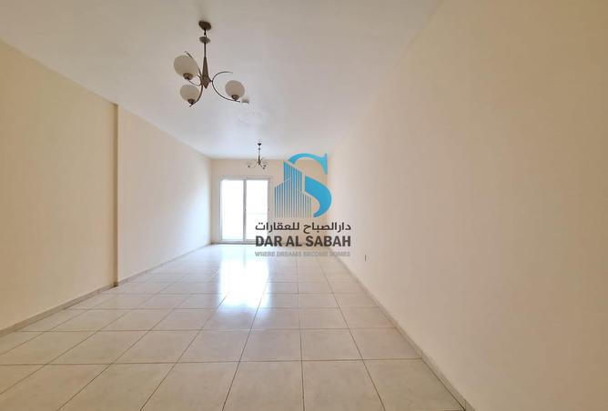 Apartment - 1 Bedroom - 2 Bathrooms for rent in Street 64 - Al Nahda - Sharjah