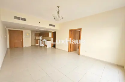 Apartment - 1 Bedroom - 2 Bathrooms for rent in Lavender 1 - Emirates Gardens 1 - Jumeirah Village Circle - Dubai