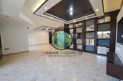 Villa - 4 Bedrooms - 6 Bathrooms for rent in Mushrif Gardens - Al Mushrif - Abu Dhabi