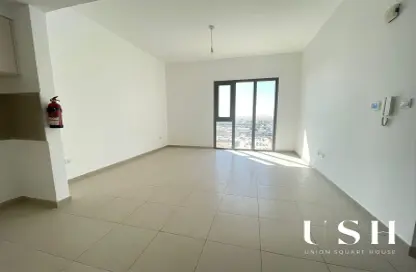 Apartment - 1 Bedroom - 1 Bathroom for rent in Hayat Boulevard-1B - Hayat Boulevard - Town Square - Dubai