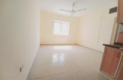 Apartment - 1 Bathroom for rent in Al Butina 9 Building - Al Butina - Sharjah