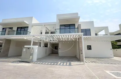 Townhouse - 3 Bedrooms - 3 Bathrooms for sale in Rockwood - DAMAC Hills - Dubai