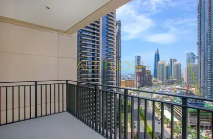 Apartment - 2 Bedrooms - 3 Bathrooms for sale in Boulevard Crescent 2 - BLVD Crescent - Downtown Dubai - Dubai