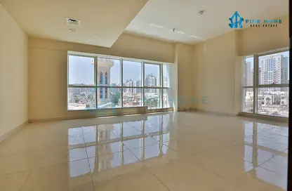 Apartment - 3 Bedrooms - 4 Bathrooms for rent in Al Najda Street - Abu Dhabi