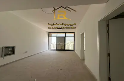 Apartment - 1 Bedroom - 2 Bathrooms for rent in Al Amira Village - Al Yasmeen - Ajman