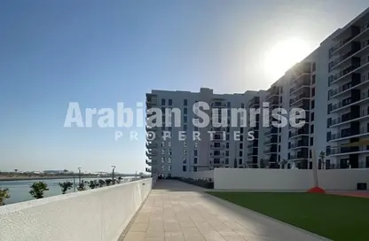 Apartment - 2 Bedrooms - 2 Bathrooms for rent in Waters Edge - Yas Island - Abu Dhabi