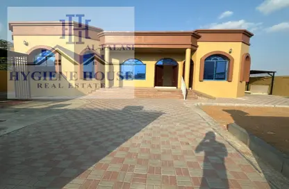 Villa - 3 Bedrooms - 4 Bathrooms for rent in Al Salamah - Umm Al Quwain