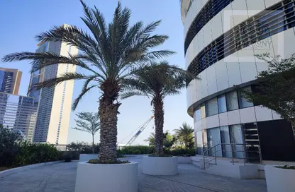 Retail - Studio - 1 Bathroom for rent in Park Towers - DIFC - Dubai