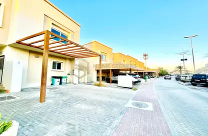 Villa - 2 Bedrooms - 3 Bathrooms for sale in Arabian Style - Al Reef Villas - Al Reef - Abu Dhabi