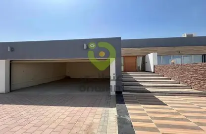 Villa - 4 Bedrooms - 7 Bathrooms for sale in Khalifa City A Villas - Khalifa City A - Khalifa City - Abu Dhabi