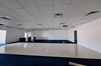 مكتب - استوديو - 1 حمام للايجار في مجمع الكوبيسي للمستودعات - الخبيصي - ديرة - دبي
