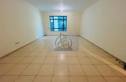 Apartment - 3 Bedrooms - 4 Bathrooms for rent in Al Nahyan - Abu Dhabi