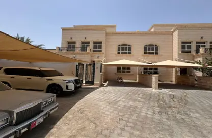 Villa - 5 Bedrooms - 7 Bathrooms for rent in Khalifa City A Villas - Khalifa City A - Khalifa City - Abu Dhabi