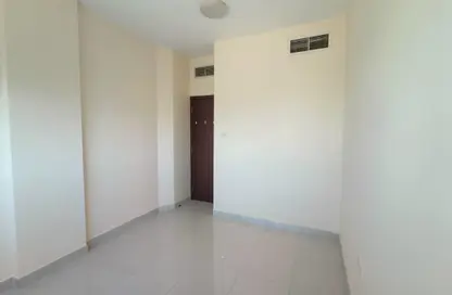 شقة - غرفة نوم - 2 حمامات للايجار في حوشي 1 - حوشي - البادي - الشارقة