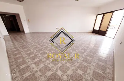 Apartment - 3 Bedrooms - 3 Bathrooms for rent in Hai Al Madheef - Central District - Al Ain