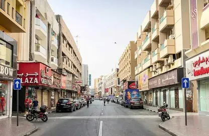 عمارة بالكامل - استوديو - 8 حمامات للبيع في بر دبي - دبي