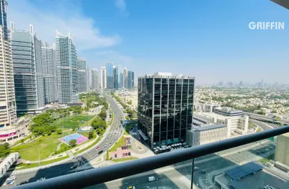 Apartment - 1 Bathroom for rent in Dubai Arch - JLT Cluster G - Jumeirah Lake Towers - Dubai