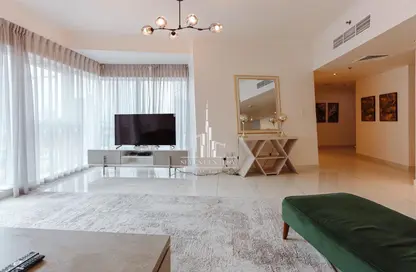 Apartment - 1 Bedroom - 2 Bathrooms for sale in Damac Heights - Dubai Marina - Dubai