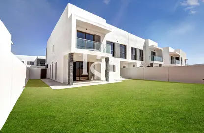 Townhouse - 4 Bedrooms - 5 Bathrooms for sale in Aspens - Yas Acres - Yas Island - Abu Dhabi