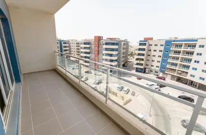 Apartment - 2 Bedrooms - 2 Bathrooms for sale in Al Reef Downtown - Al Reef - Abu Dhabi