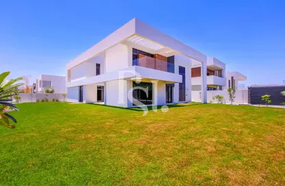 Villa - 5 Bedrooms for sale in West Yas - Yas Island - Abu Dhabi