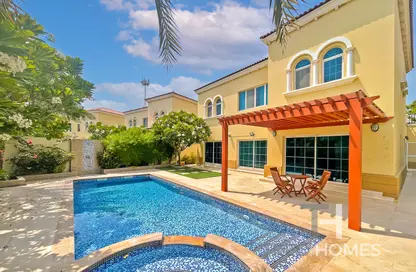 Villa - 4 Bedrooms - 5 Bathrooms for rent in Legacy - Jumeirah Park - Dubai