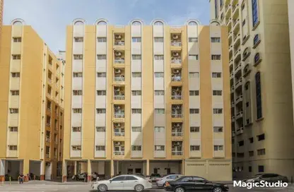 Apartment - 1 Bathroom for rent in Al Qasimia - Sharjah