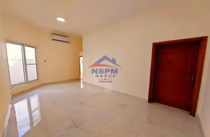 Apartment - 2 Bedrooms - 2 Bathrooms for rent in Al Mushrif - Abu Dhabi