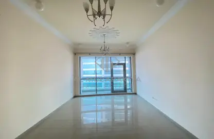 Apartment - 1 Bedroom - 1 Bathroom for rent in Julphar Residential Tower - Julphar Towers - Al Nakheel - Ras Al Khaimah