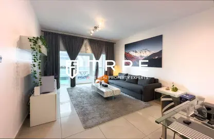 Apartment - 1 Bedroom - 1 Bathroom for sale in Marina Pinnacle - Dubai Marina - Dubai