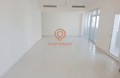 Apartment - 2 Bedrooms - 3 Bathrooms for rent in Olympic Park 2 - Olympic Park Towers - Dubai Sports City - Dubai